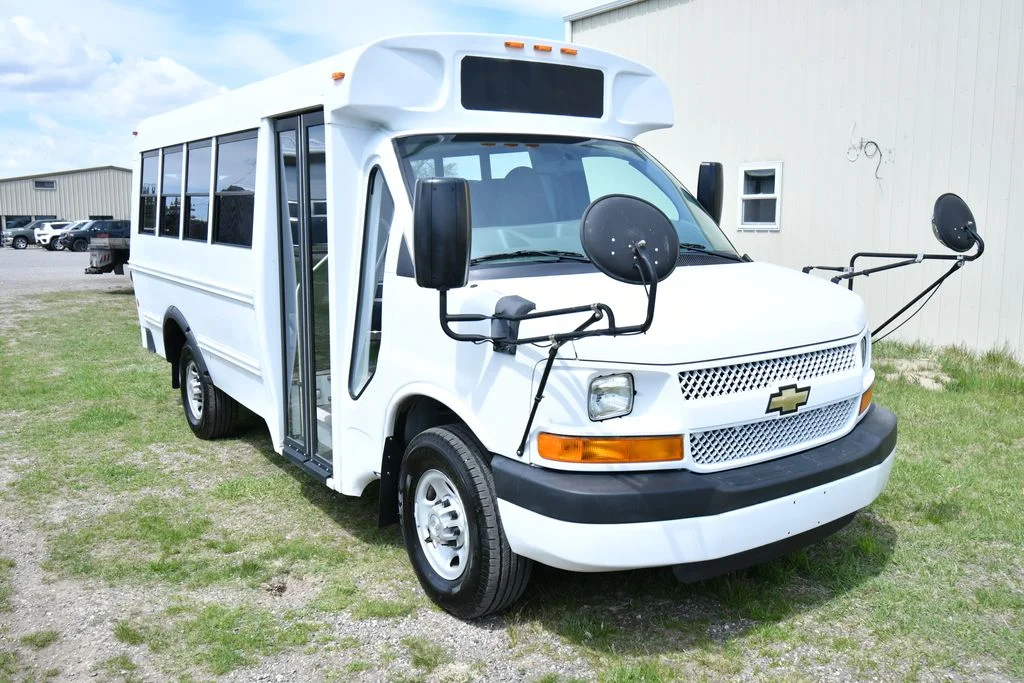 Used 2013 White Chevrolet Work Van image 8