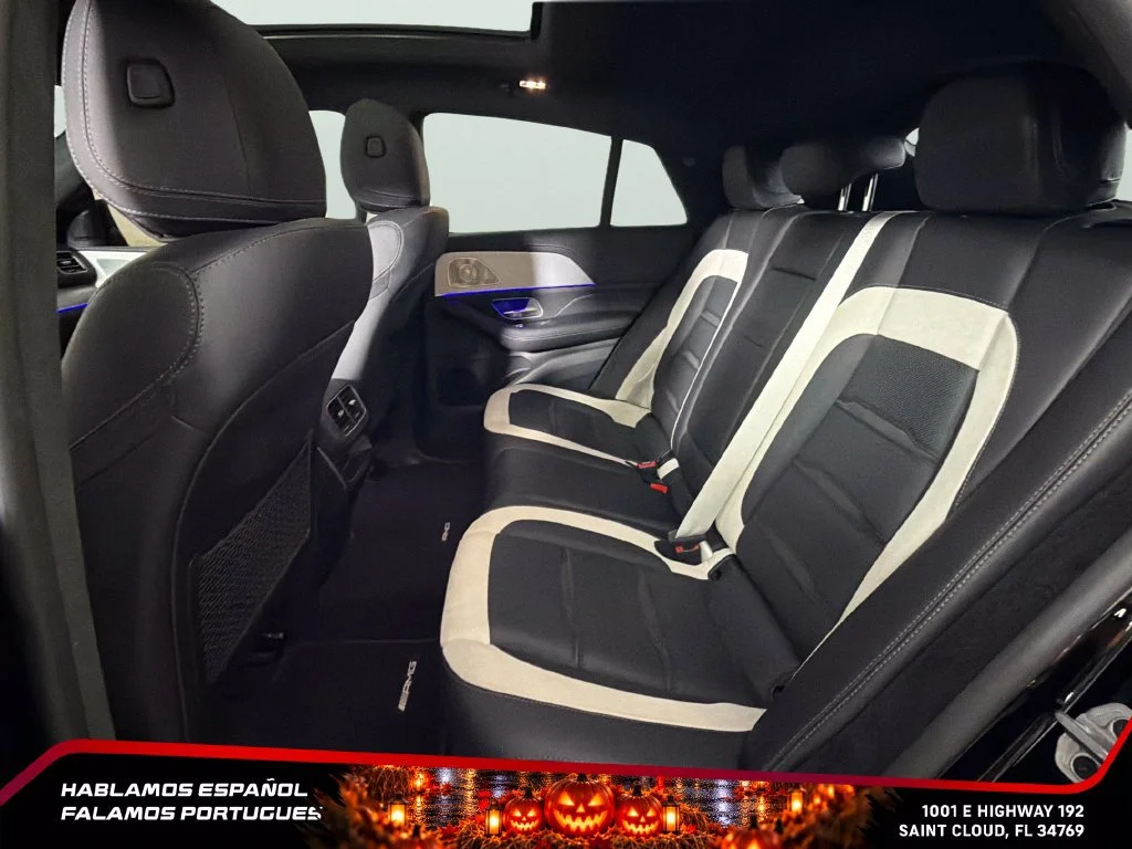 Used 2023 Black Mercedes-Benz S 4MATIC® image 30
