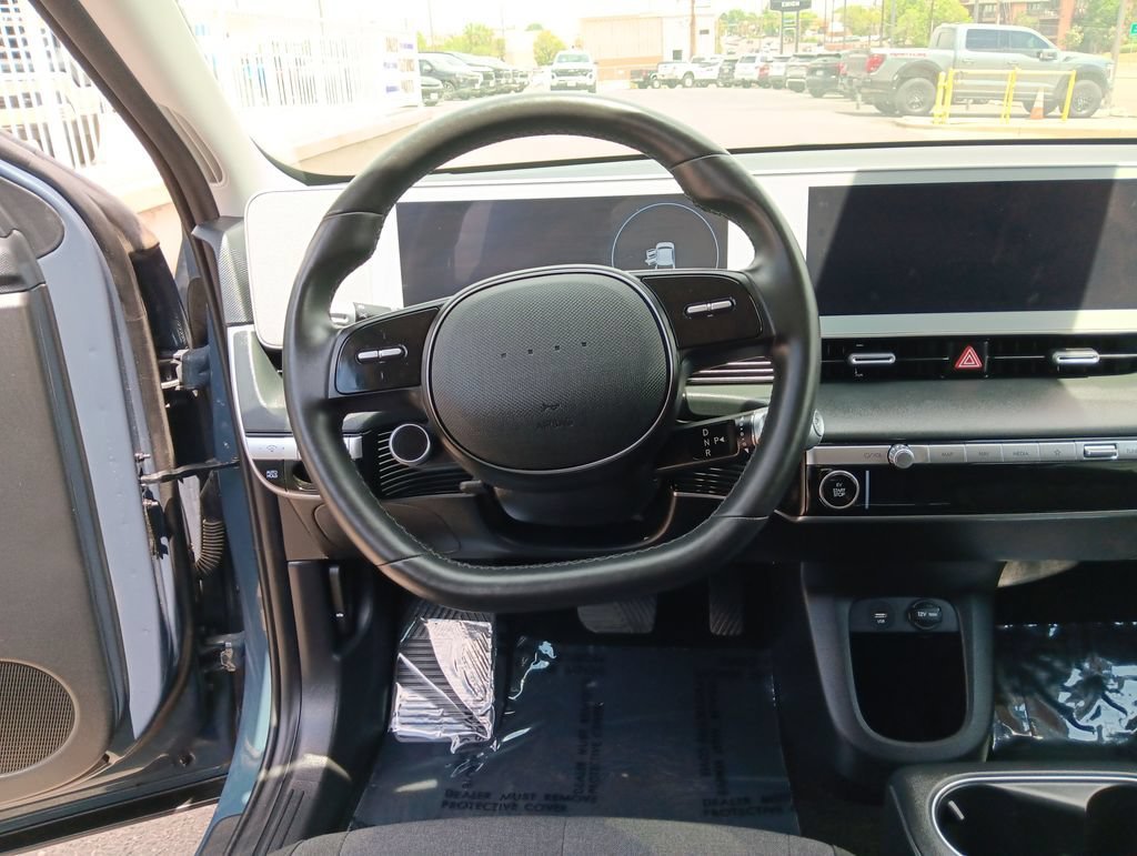 Used 2024 Digital Teal Hyundai SEL image 13