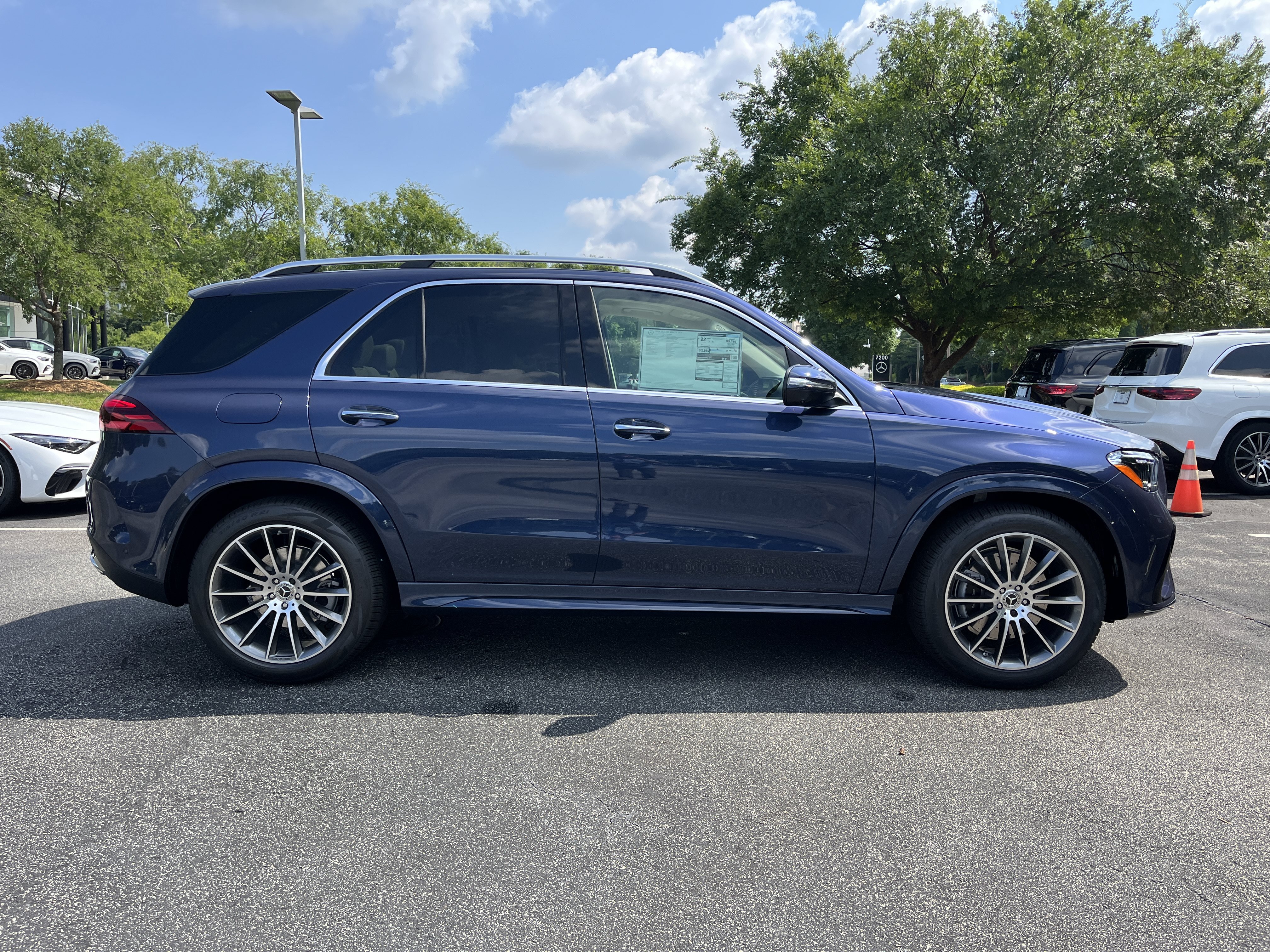 New 2026 Twilight Blue Metallic Mercedes-Benz GLE 350 4MATIC® SUV image 6