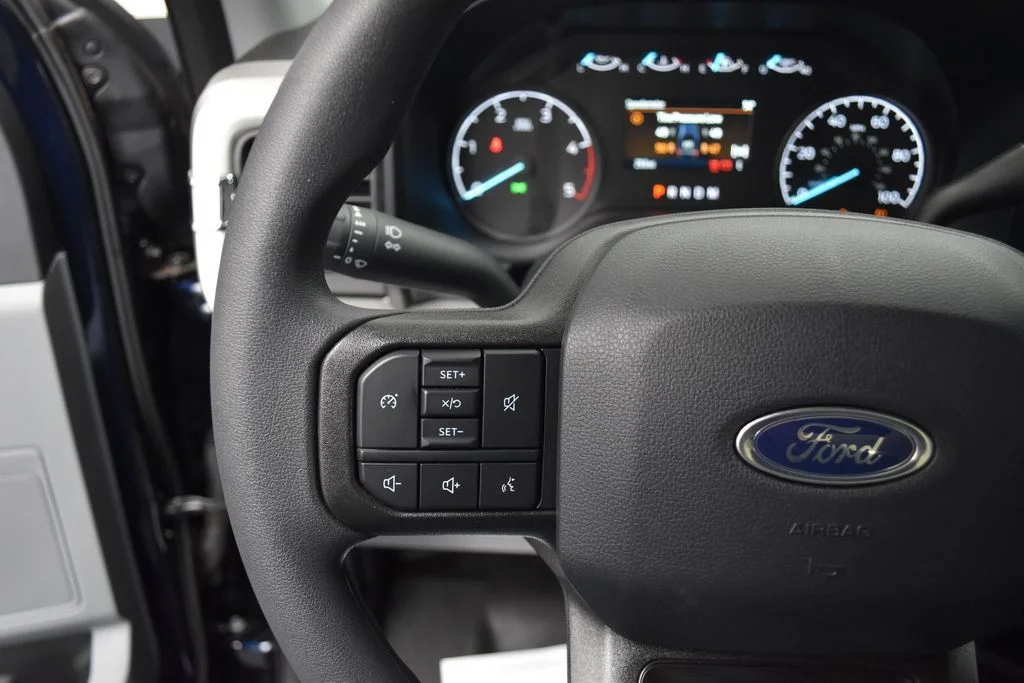 2025 Ford F-250 Super Duty XL - Photo 9