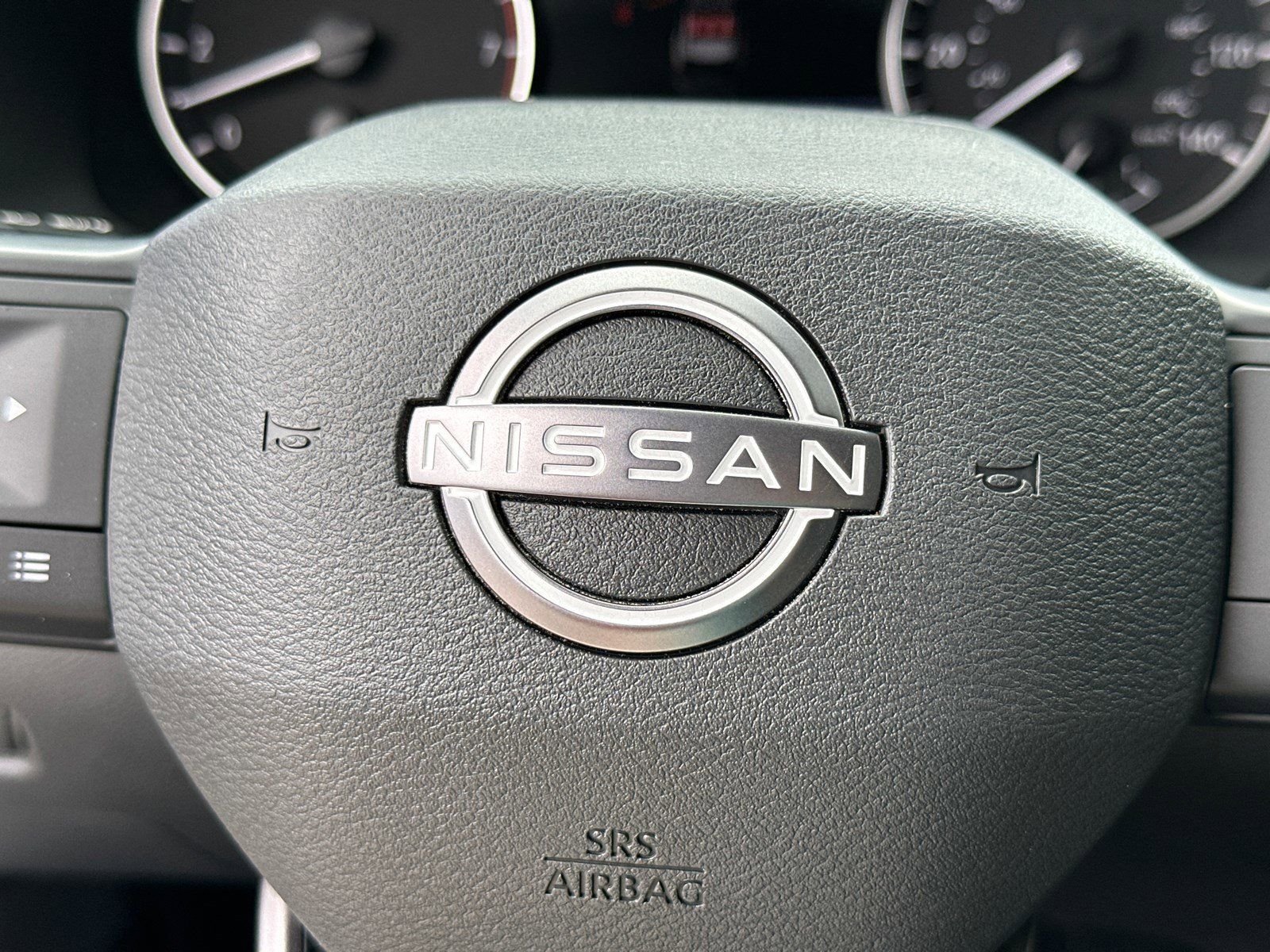 2025 Nissan Rogue SV - Photo 26