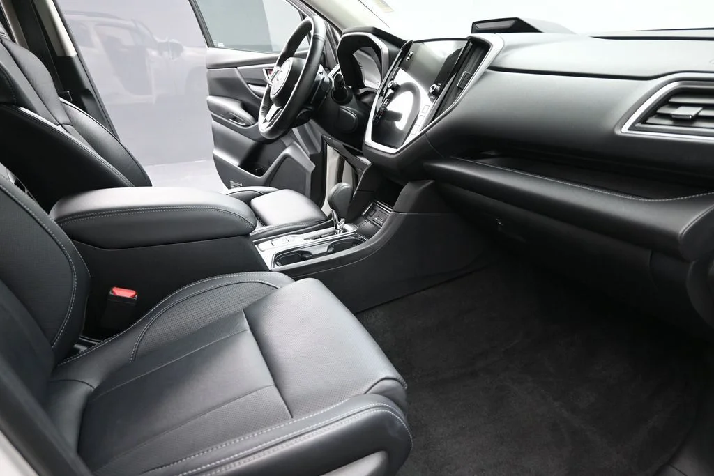 Used 2023 White Subaru Limited image 23