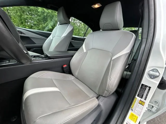 Certified Used 2025 White Toyota SE image 27