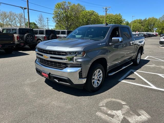 Used 2021 Gray Chevrolet LT image 3