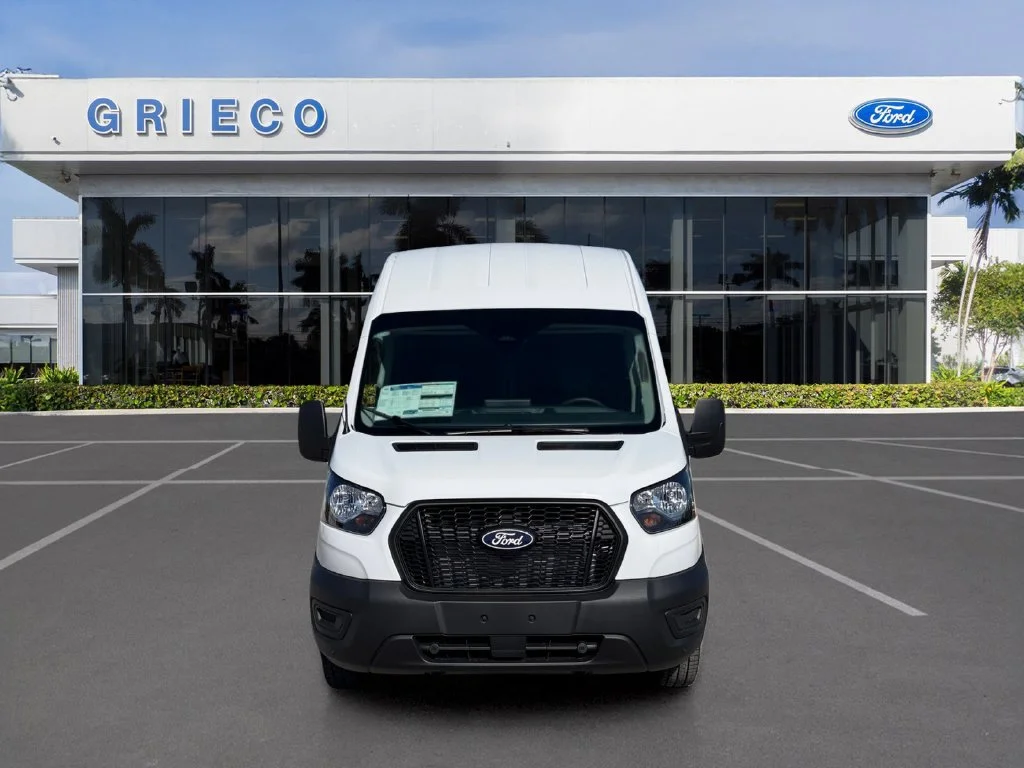 New 2027 White Ford Base image 2