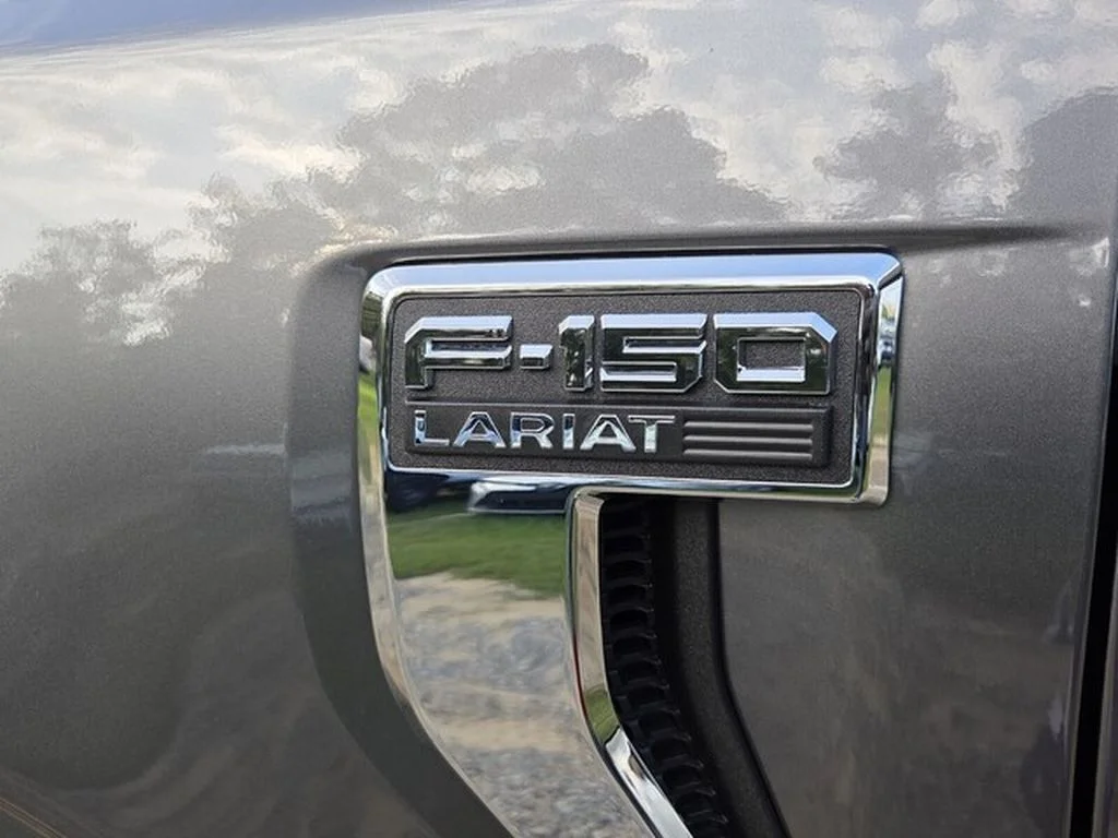 New 2026 Carbonized Gray Metallic Ford Lariat® image 5