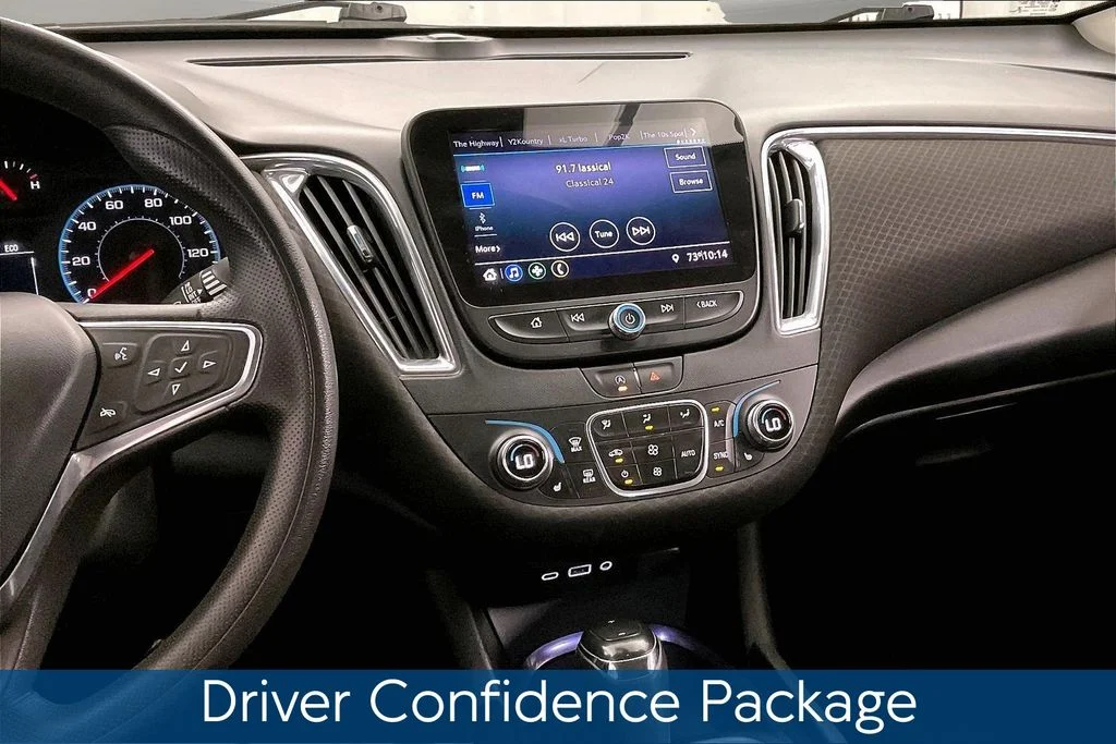 Used 2020 Gray Chevrolet LT image 10