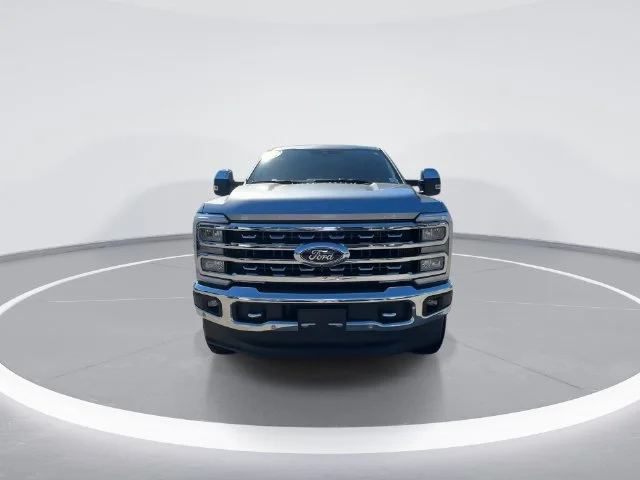 Used 2024 Silver Ford Lariat image 2