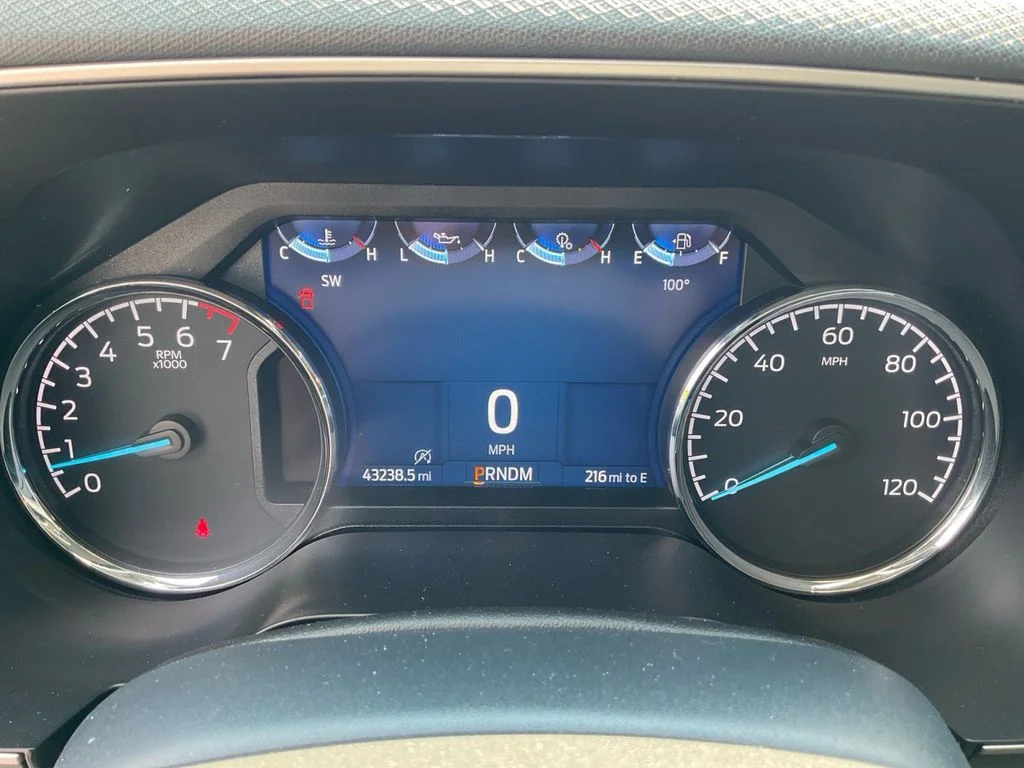Used 2022 White Ford XLT image 19