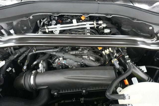 New 2027 Carbonized Gray Metallic Ford ST-Line image 35