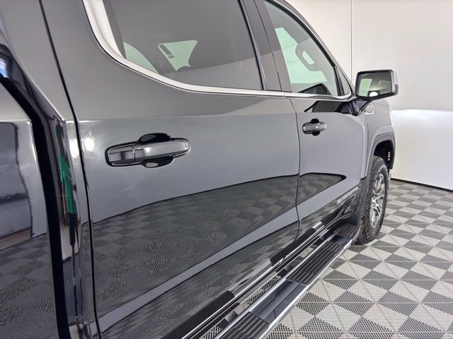 New 2026 Onyx Black GMC SLE image 9
