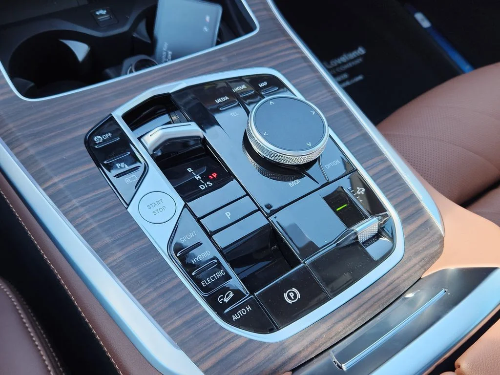 2026 BMW X5 50e - Photo 18