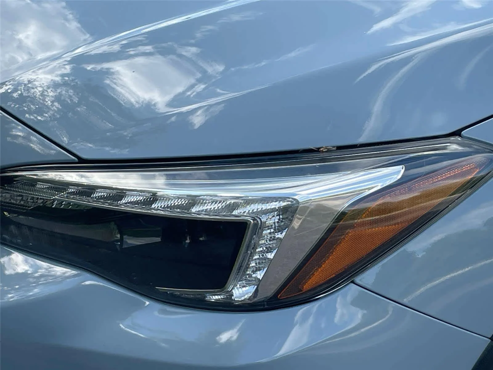 Used 2019 Cool Gray Khaki Subaru Limited image 8