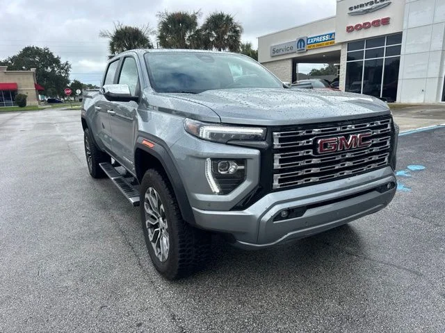 Used 2026 Silver GMC Denali image 9