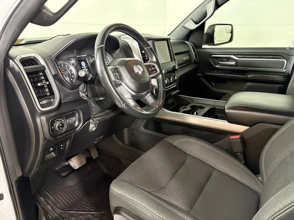 Used 2019 White Ram Big Horn/Lone Star image 21