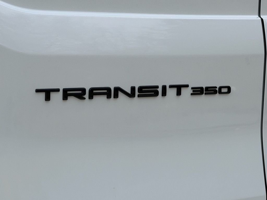 New 2026 Oxford White Ford Cargo Van image 4