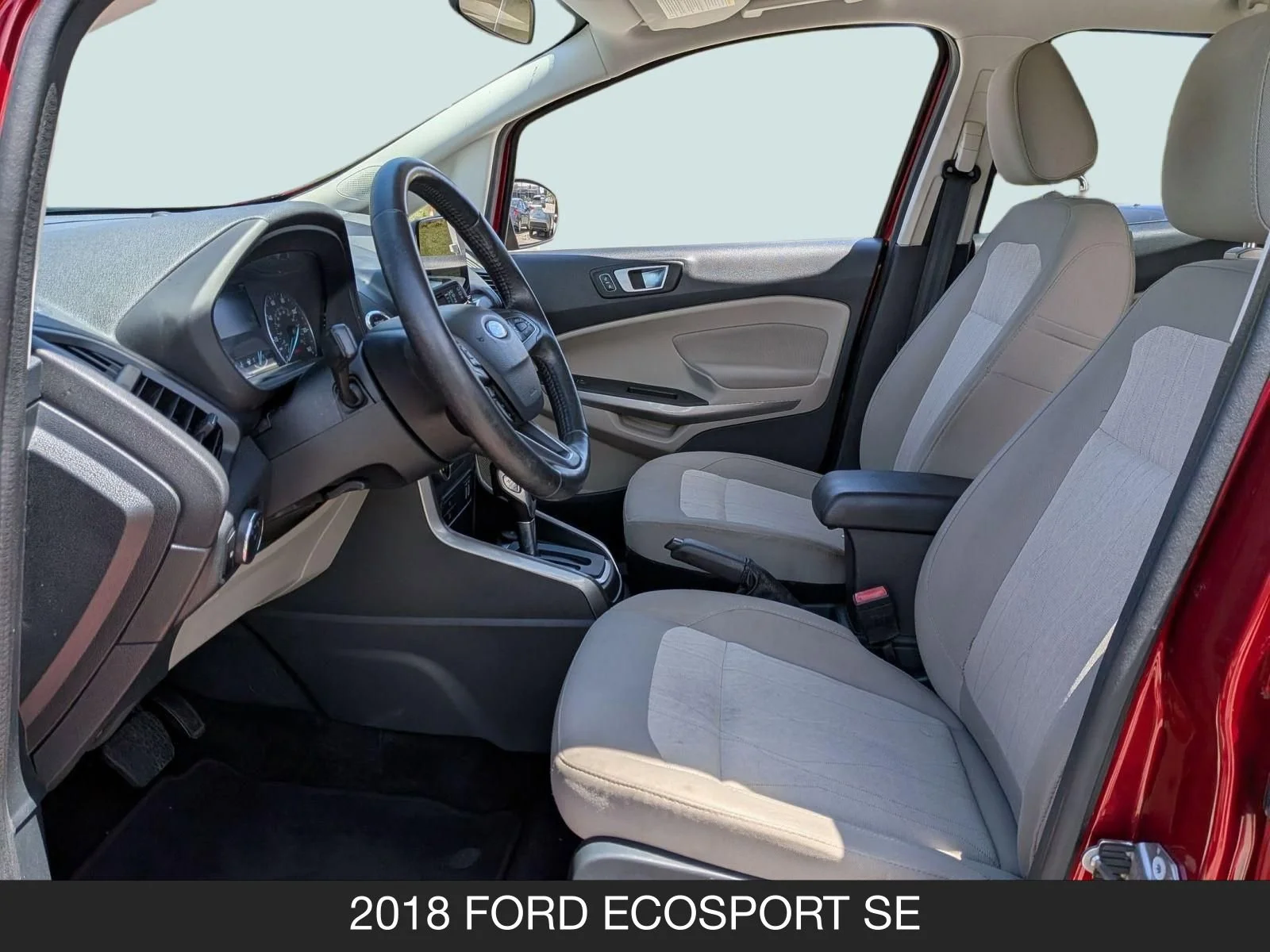 Used 2018 Ruby Red Metallic Ford SE image 14