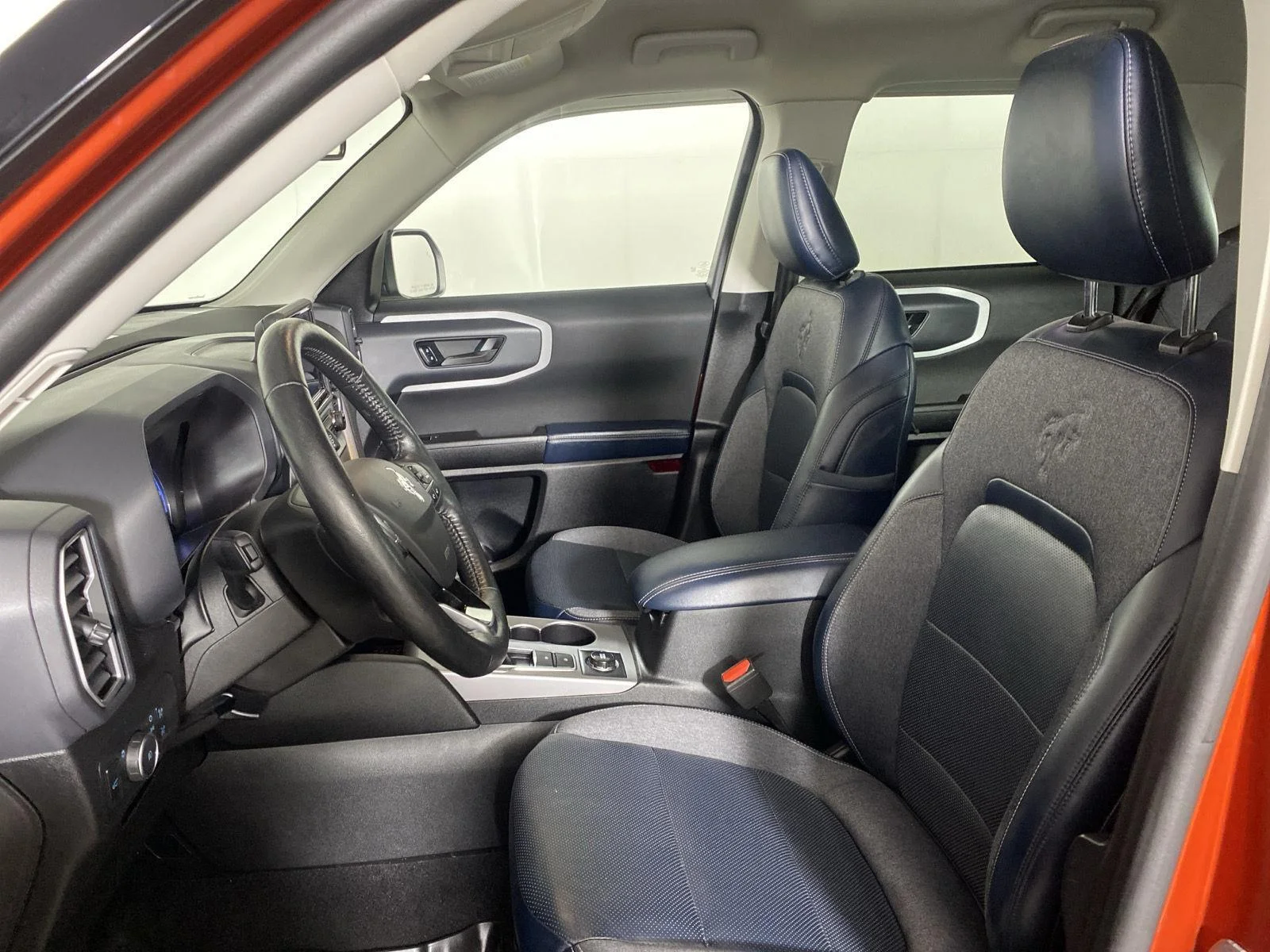 Used 2022 Hot Pepper Red Metallic Tinted Clearcoat Ford Outer Banks image 13