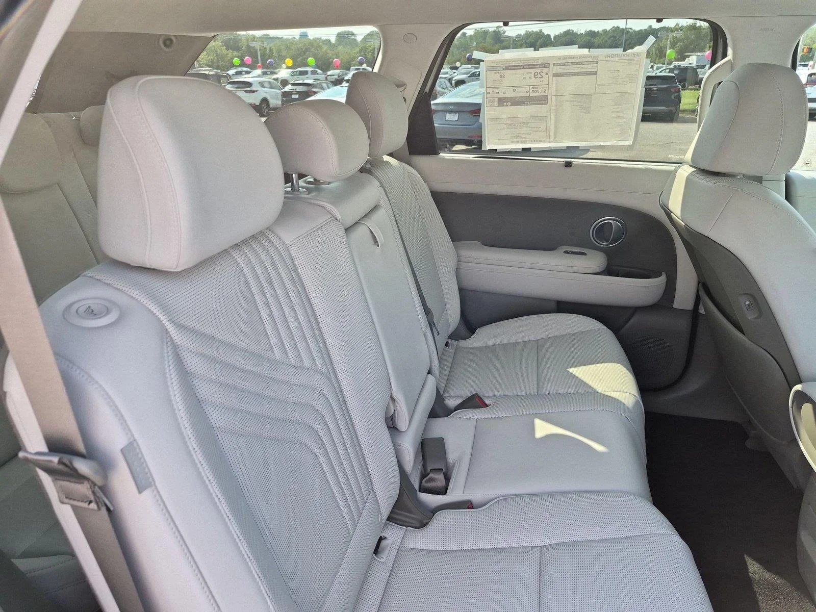 Used 2026 Typhoon Silver Metallic Hyundai SEL 8P image 36