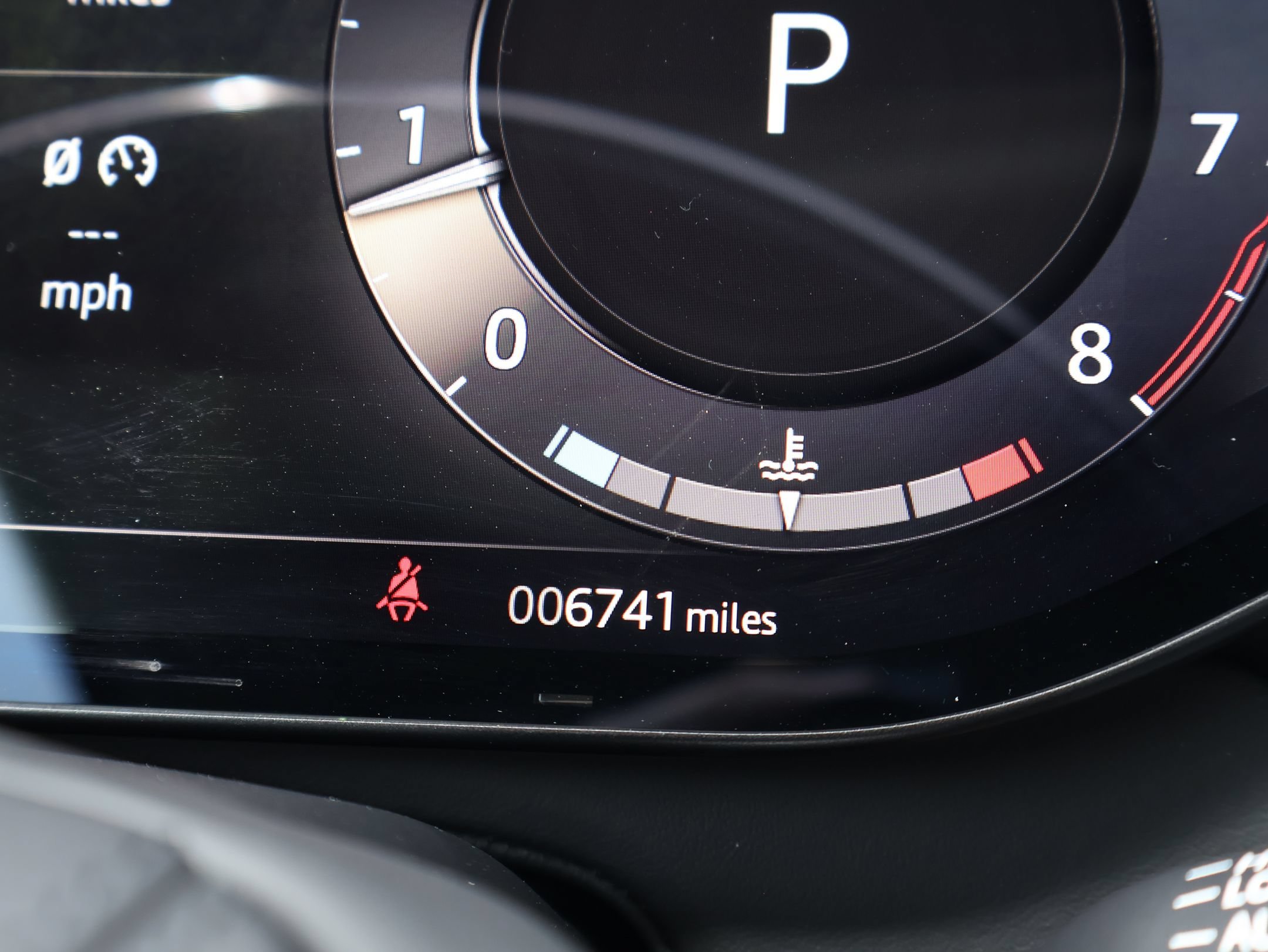 Used 2025 Eiger Gray Metallic Land Rover Autobiography image 21