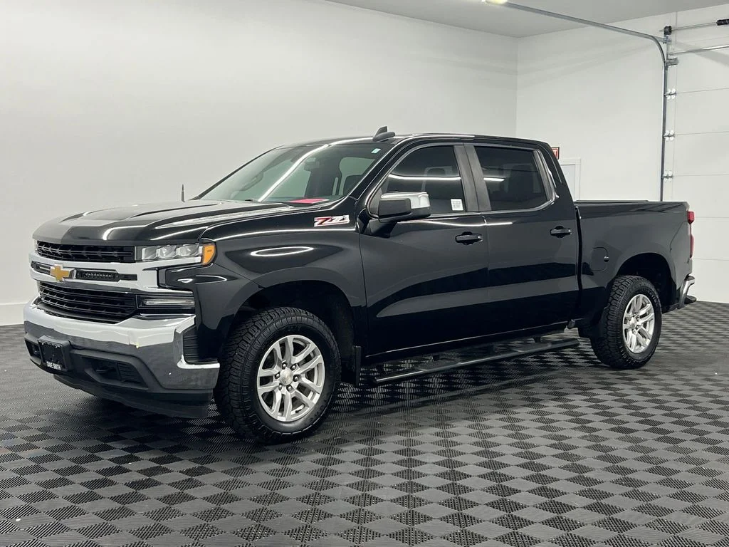 Used 2019 Black Chevrolet LT image 1