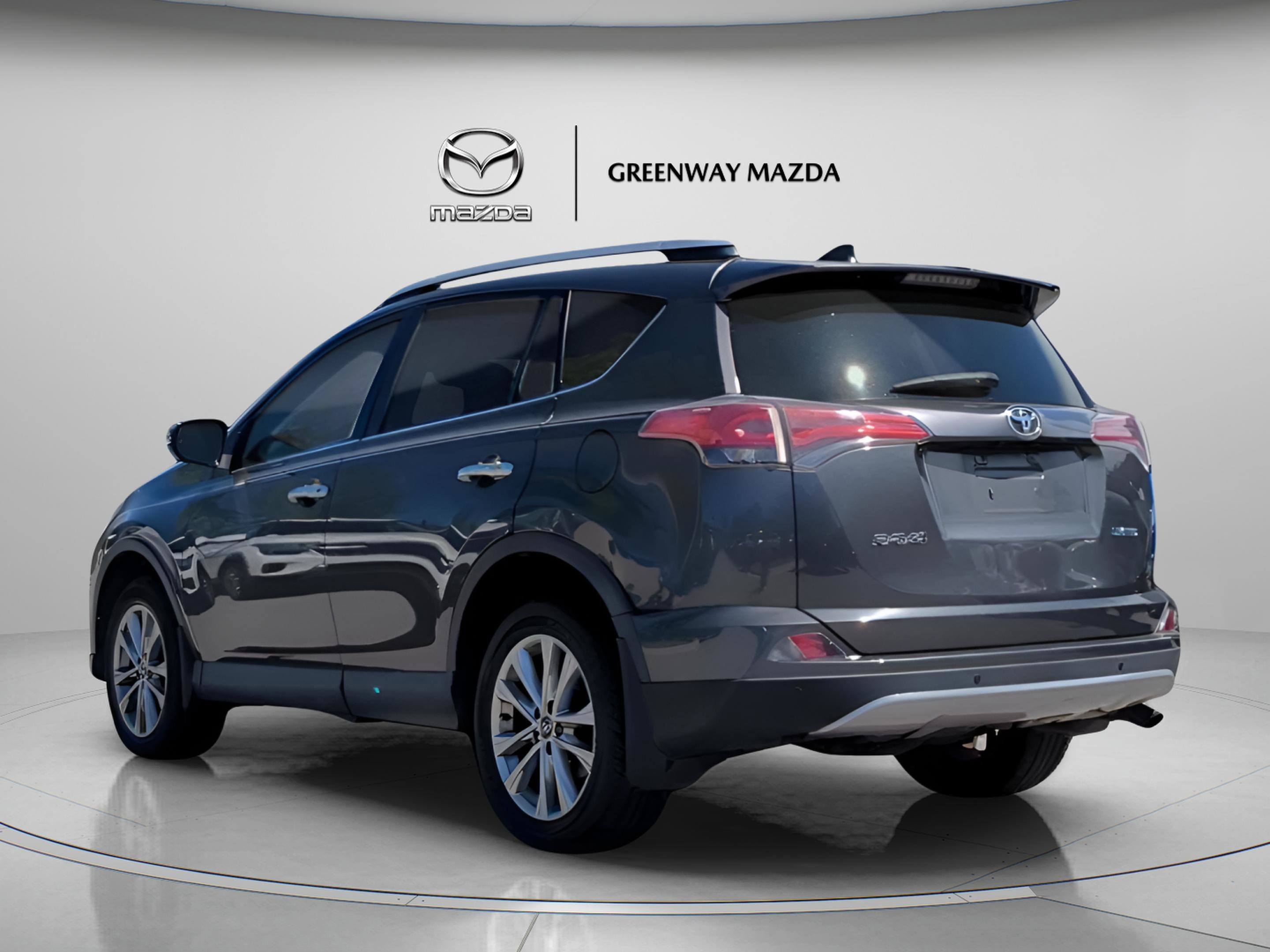 Used 2016 Magnetic Gray Metallic Toyota Limited image 5
