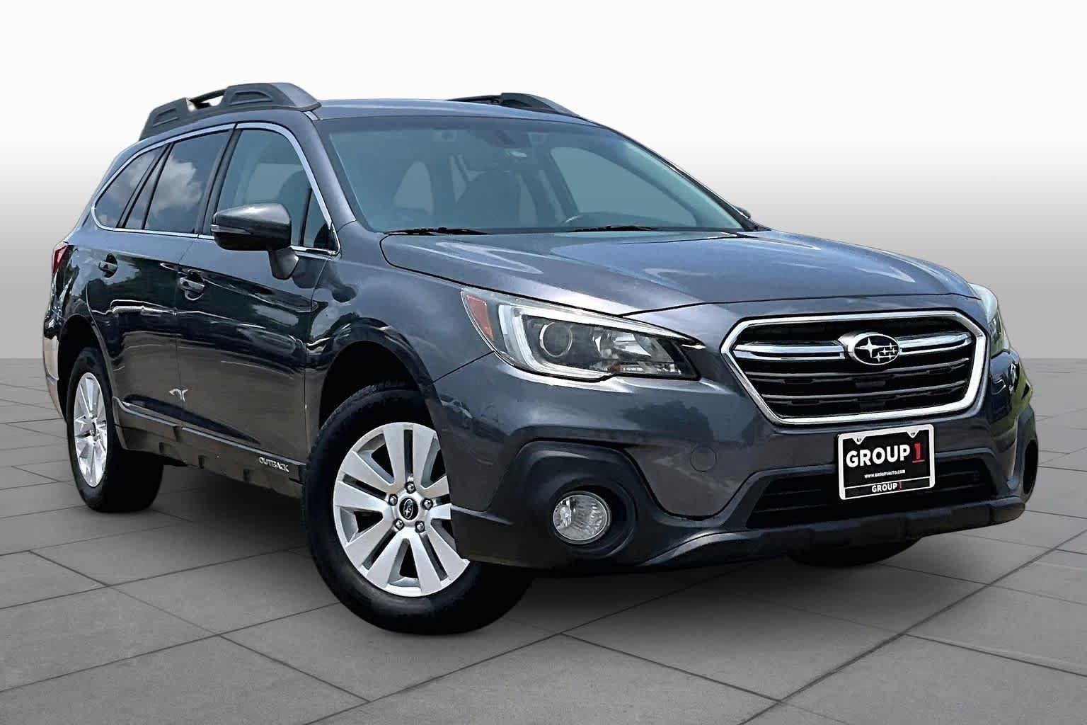 Used 2018 Magnetite Gray Metallic Subaru Premium image 3