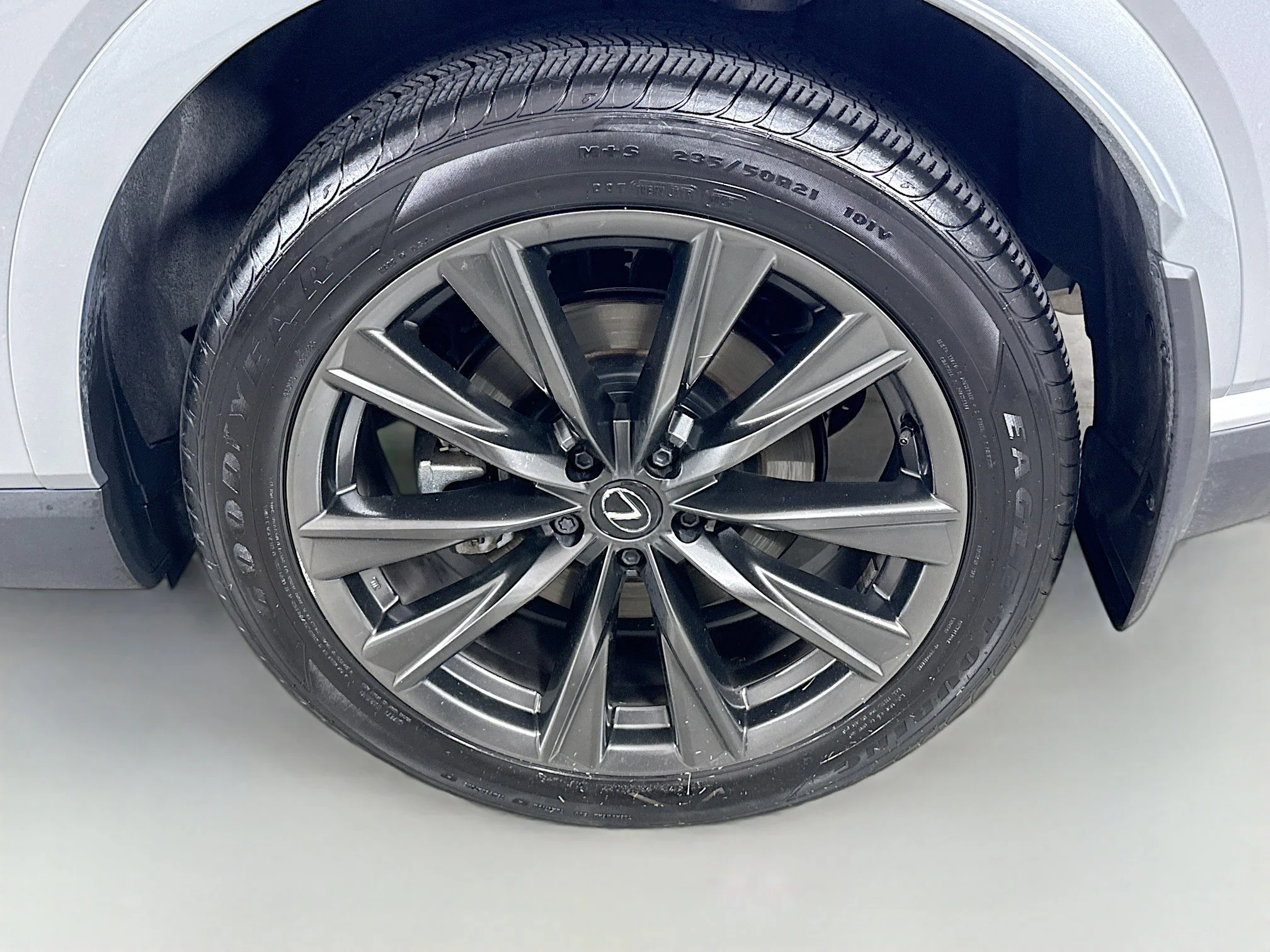 Certified Used 2025 IRIDIUM Lexus 350 F SPORT Handling image 29