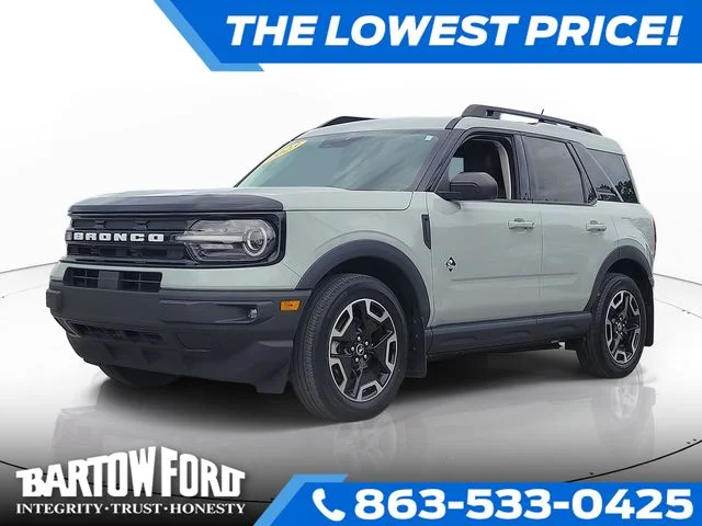 Used 2023 Green Ford Outer Banks image 1