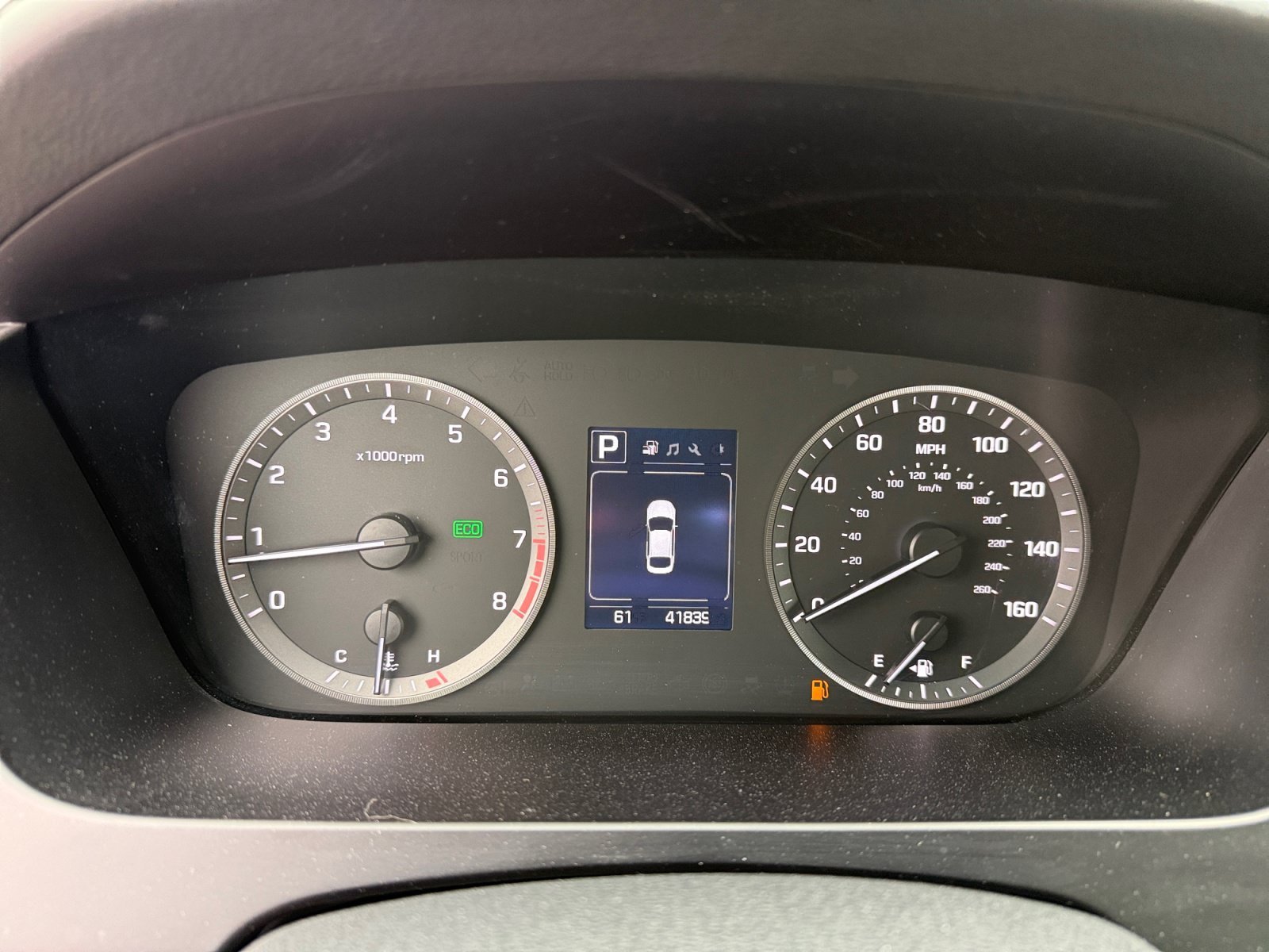Used 2017 Quartz White Pearl Hyundai Sport image 11