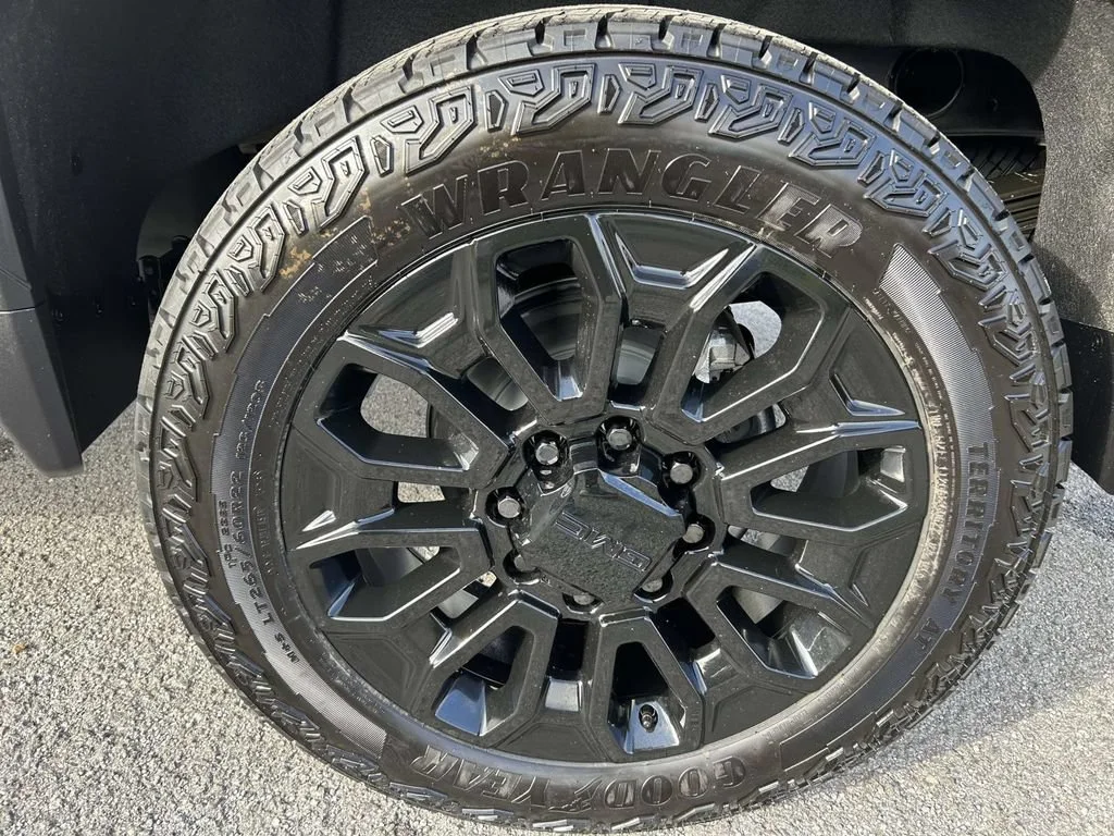 New 2026 Sterling Metallic GMC Denali Ultimate image 10