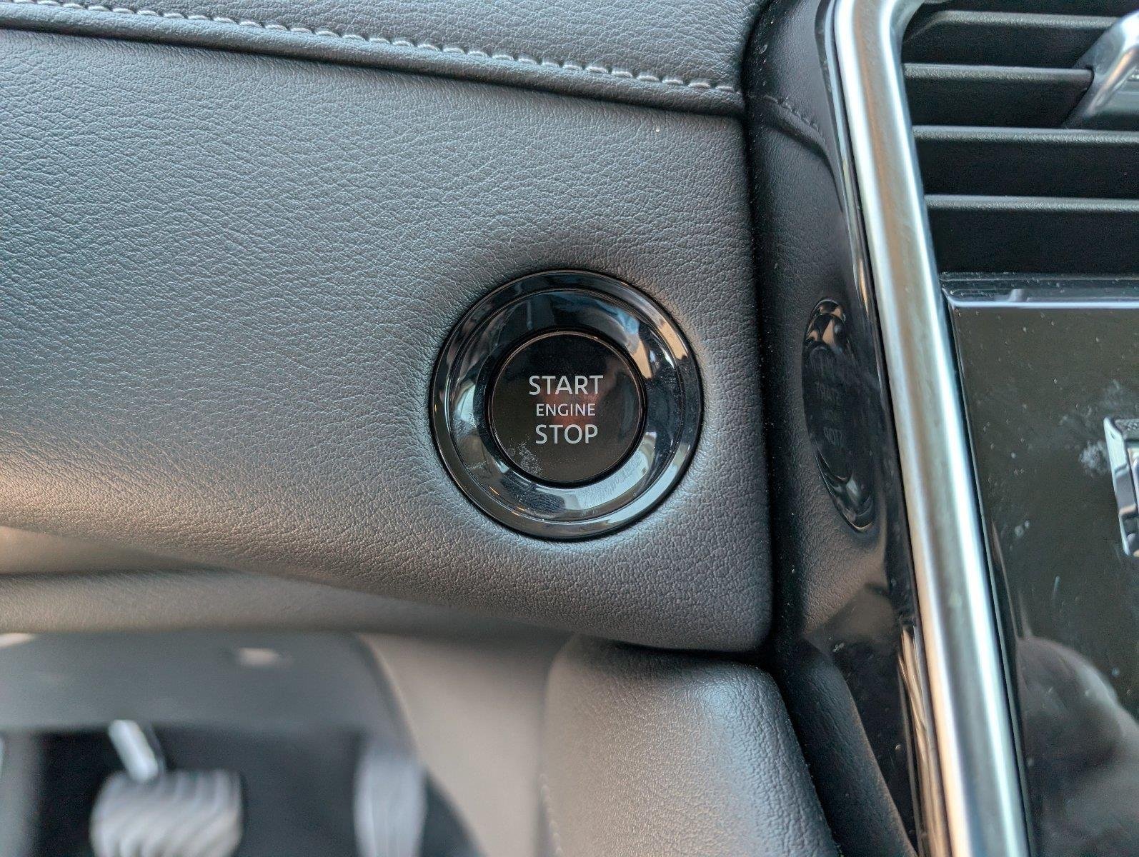 Used 2025 Super Black Nissan SV image 23