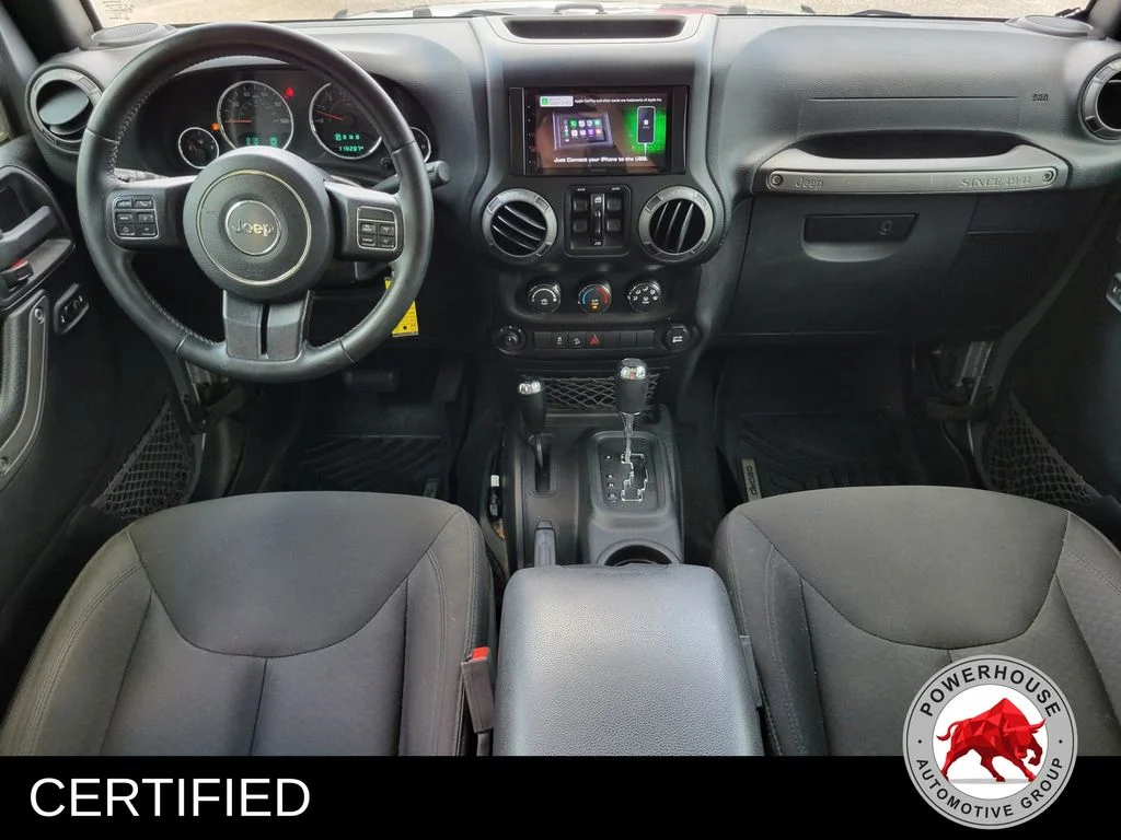 Used 2016 Silver Jeep Unlimited Sport image 18