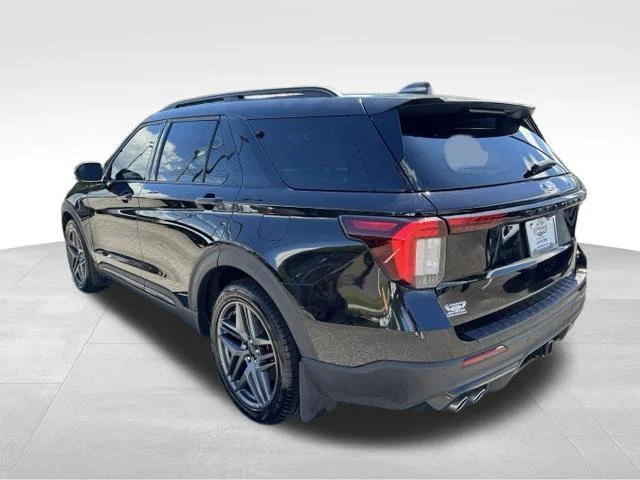 Used 2025 Black Ford ST image 5