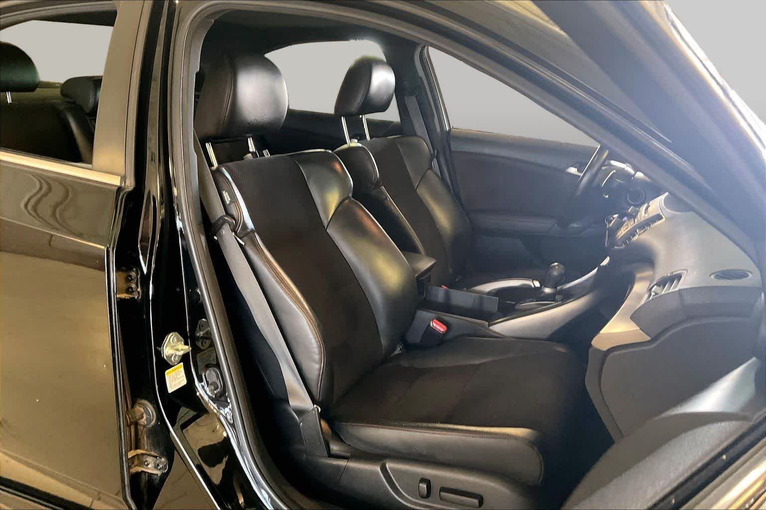 Used 2012 Crystal Black Pearl Acura Special Edition image 8
