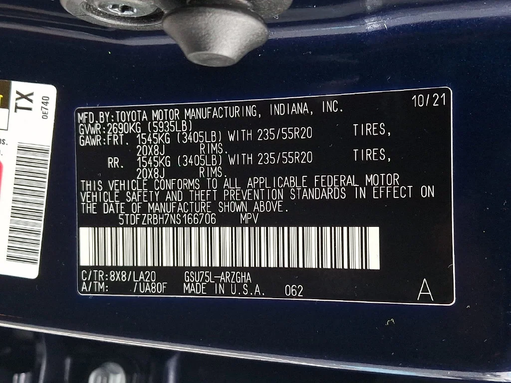 Used 2022  Toyota Platinum image 30