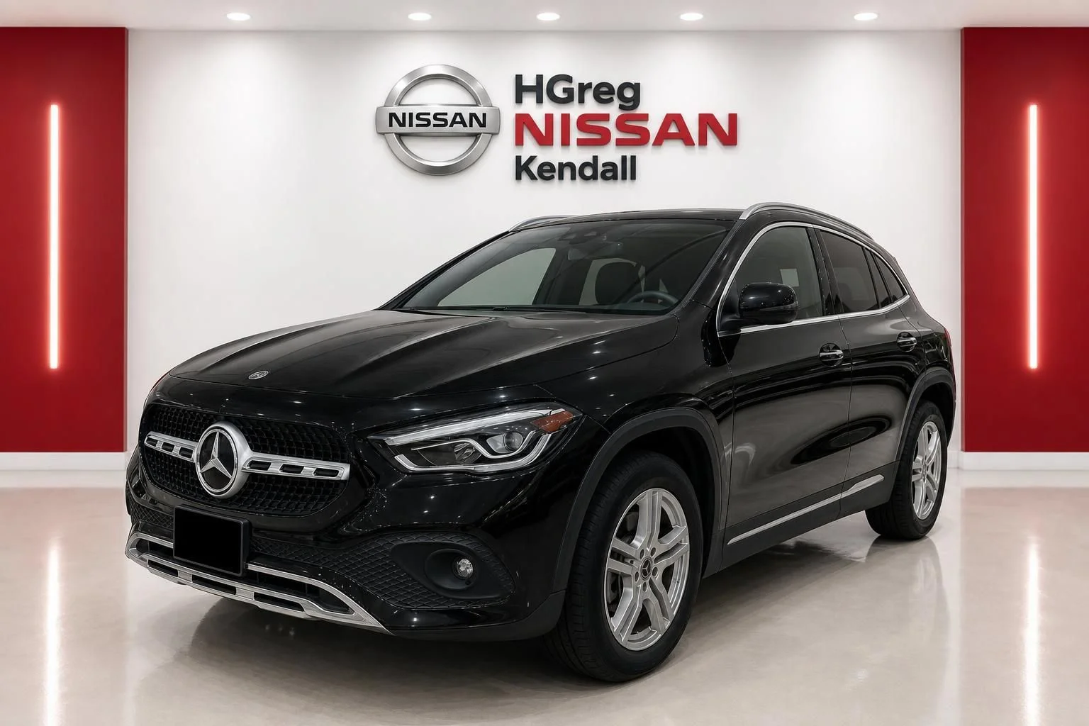 Used 2021 Black Mercedes-Benz GLA 250 image 3