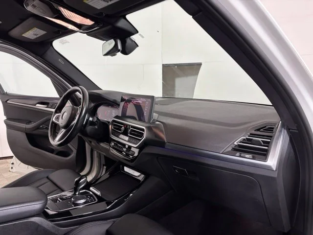 Used 2024 Alpine White BMW xDrive30i image 22