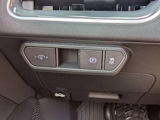 New 2026 Snow White Pearl Kia GT-Line image 23