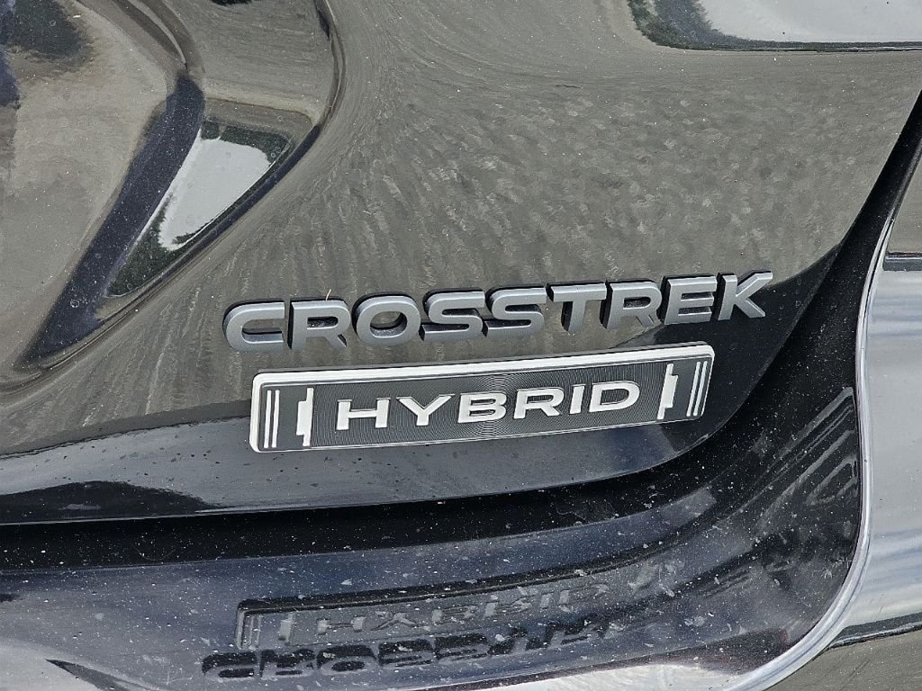 New 2026 CRYSTAL BLACK SILICA Subaru Limited Hybrid image 11