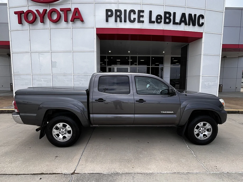 Used 2014 Magnetic Gray Metallic Toyota PreRunner image 2