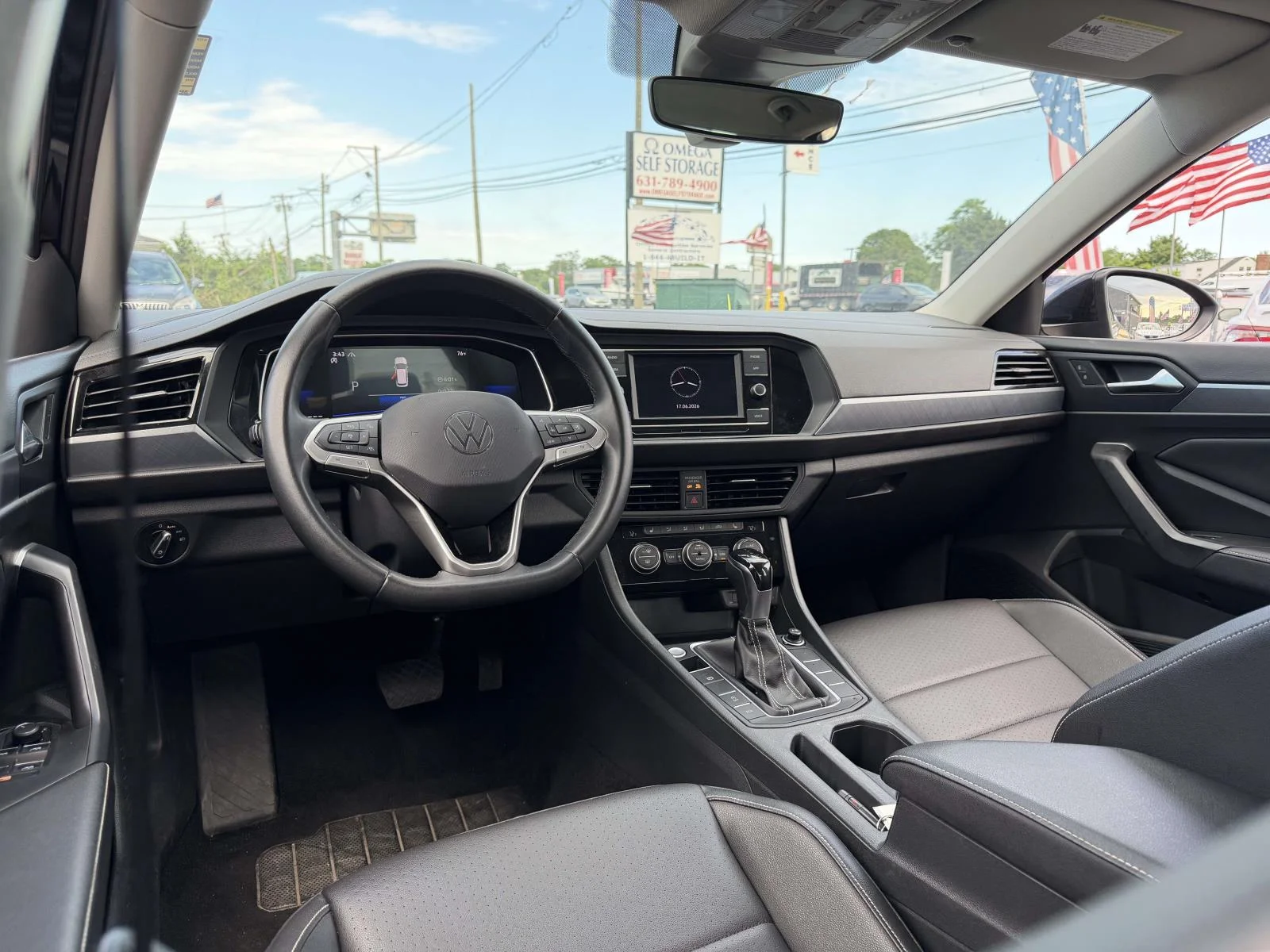 2024 Volkswagen Jetta SE - Photo 18