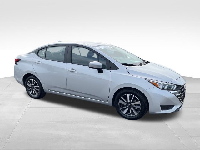 Used 2024 Silver Nissan 1.6 SV image 7
