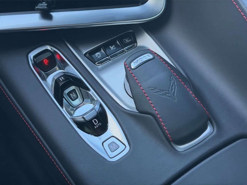 Used 2023 White Chevrolet Stingray image 29