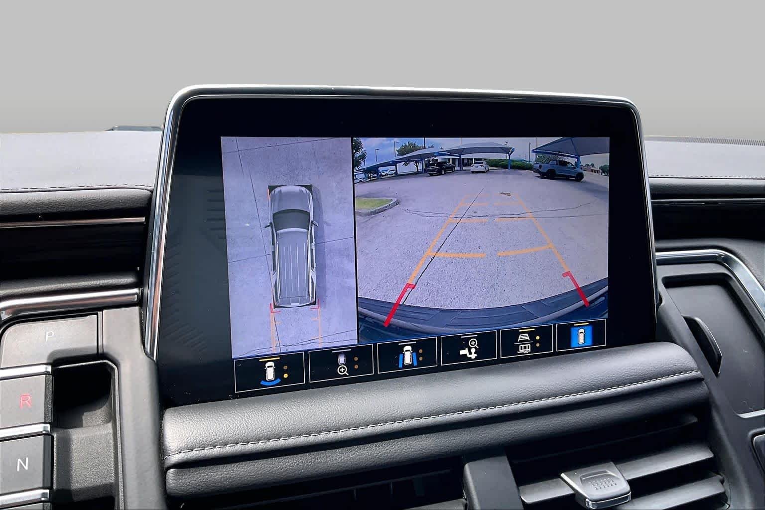 Used 2021 Shadow Gray Metallic Chevrolet Z71 image 27