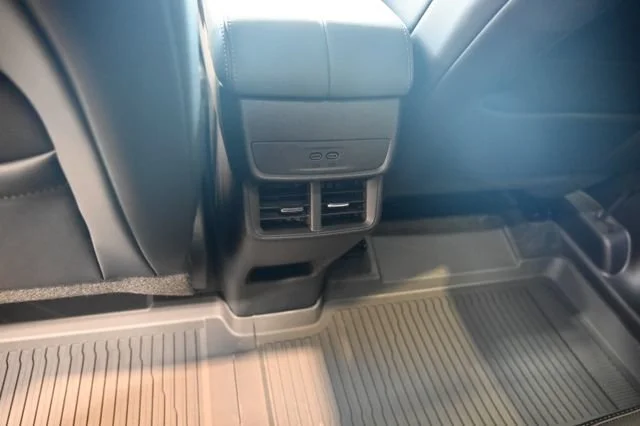 2026 GMC Terrain AT4 - Photo 24