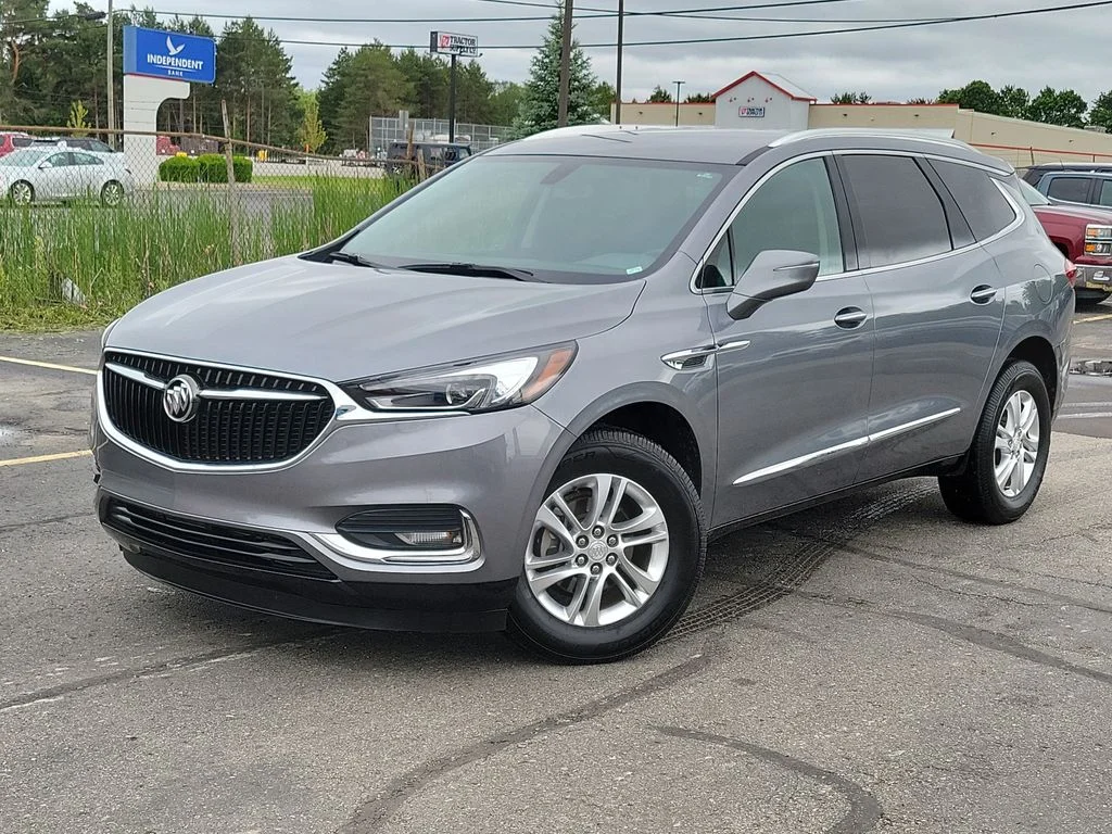 Used 2018 Gray Buick Essence image 30
