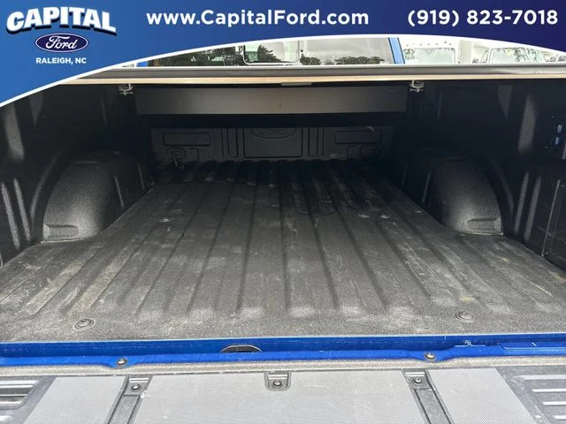 Used 2025 Blue Ford XLT image 16