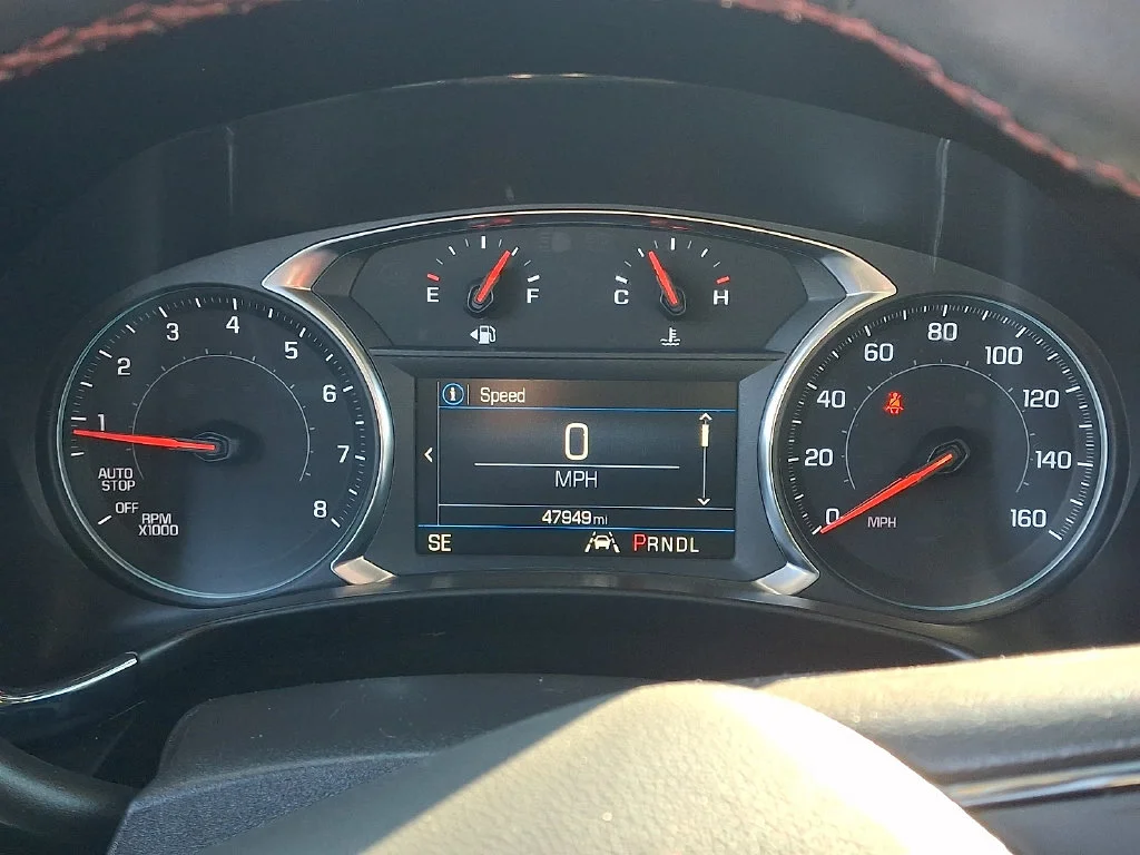 Used 2024 Summit White Chevrolet RS image 26